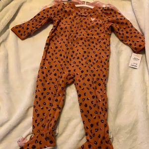 Carter's 18 month Girls' Bear Leopard Printed Fleece Footed Pajama Set